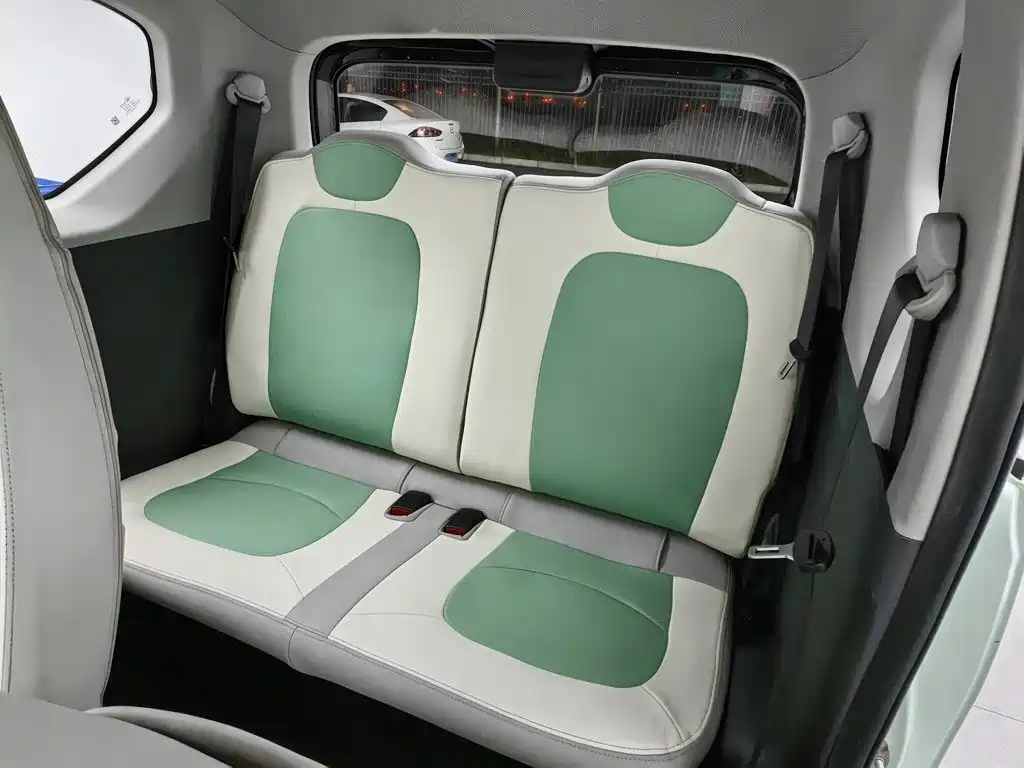 Wuling MINIEV — миниатюра 15