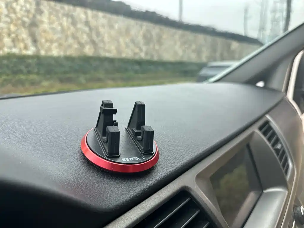 SAIC MAXUS CHASE G10