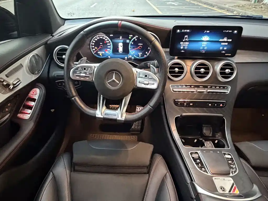 MERCEDES-BENZ GLC COUPE AMG