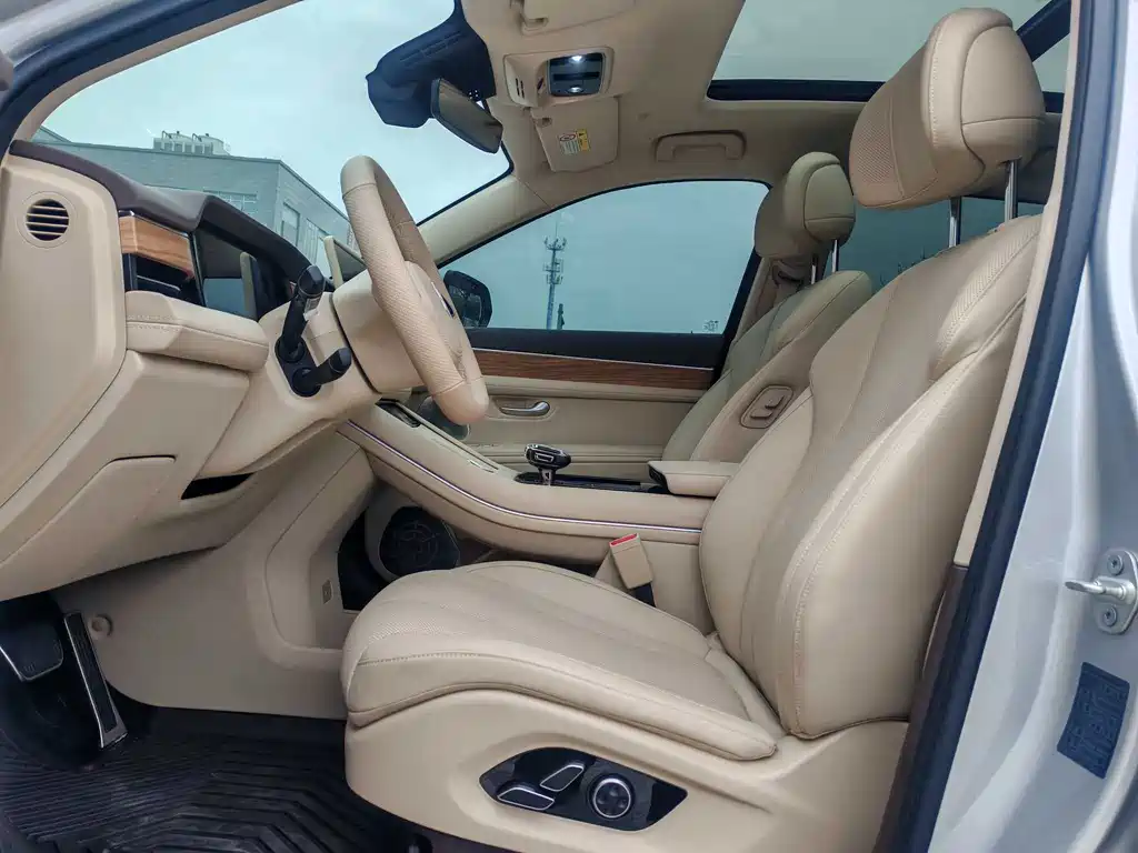 AITO ASK THE WORLD M7