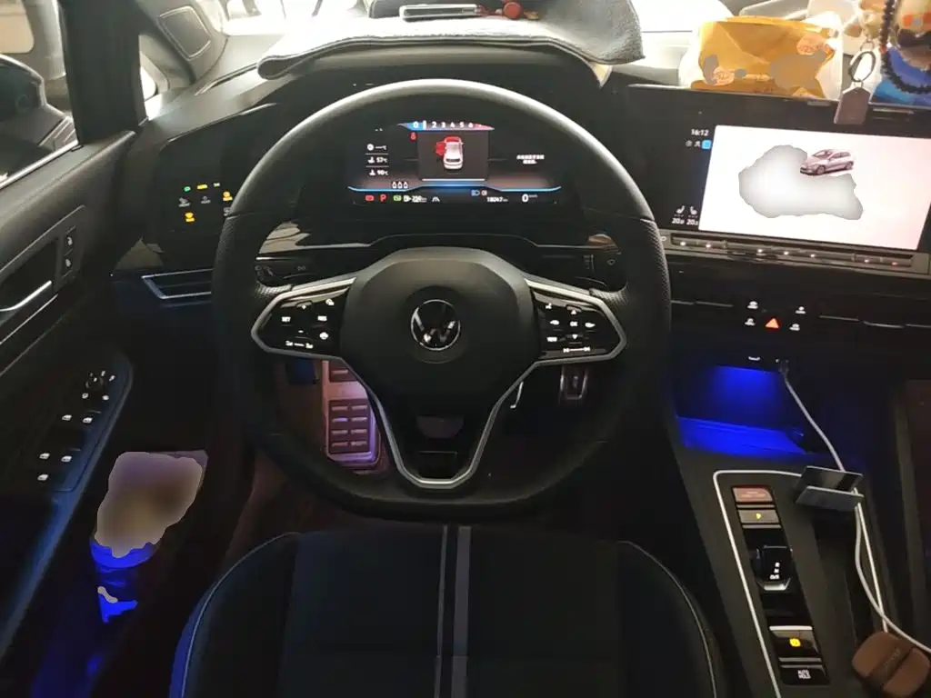 Volkswagen Golf — миниатюра 11
