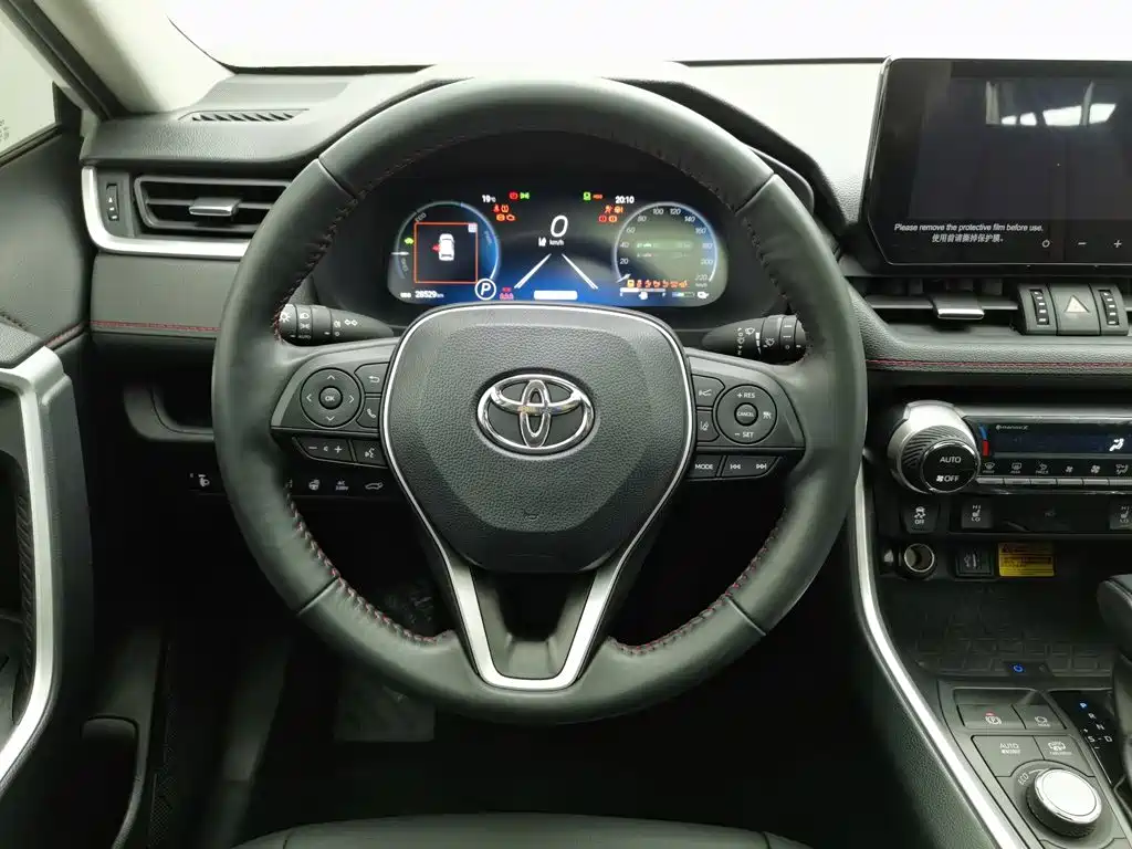 Toyota Wildlander New Energy — миниатюра 11
