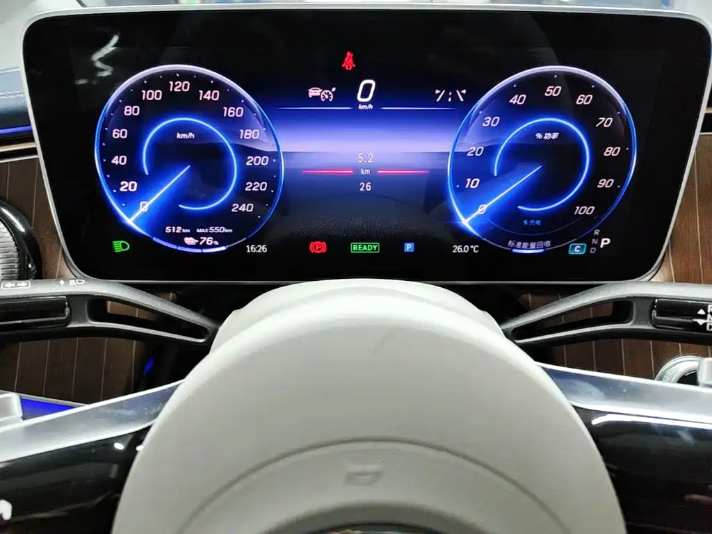 Mercedes-Benz EQE — миниатюра 18