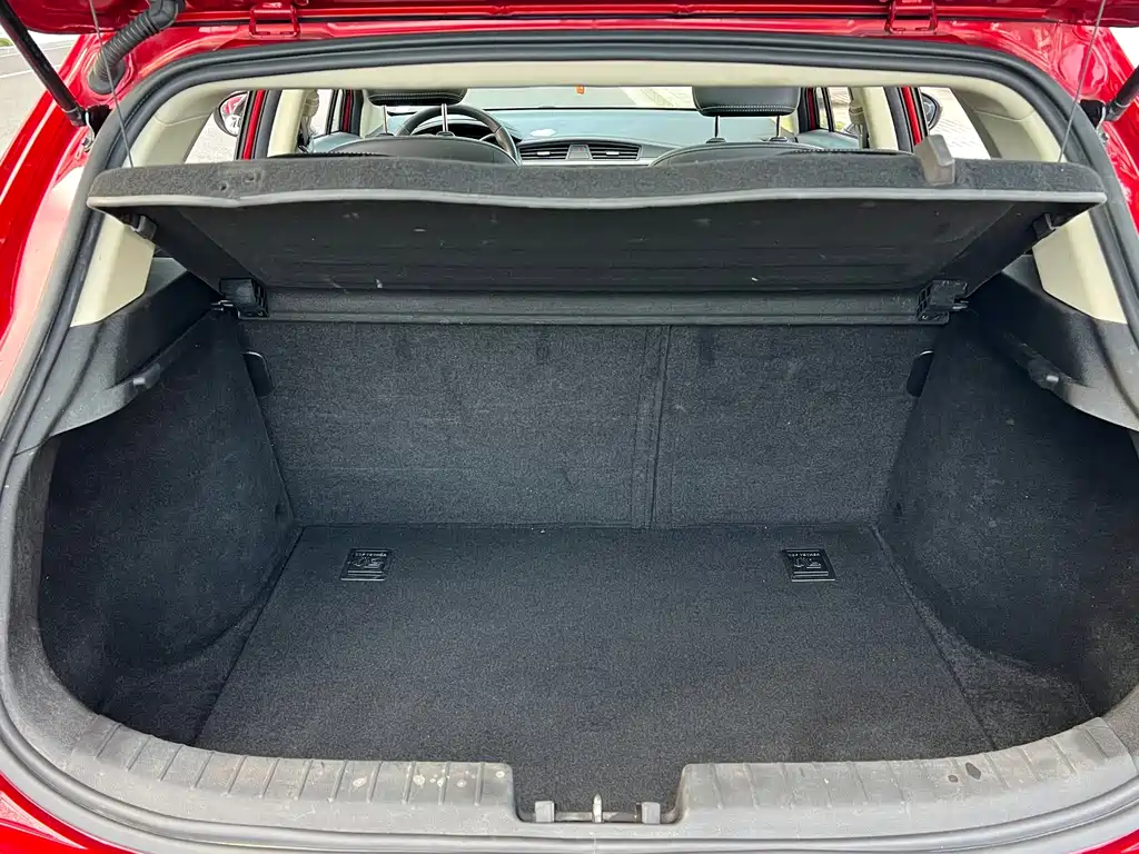 Geely Emgrand GS — миниатюра 17