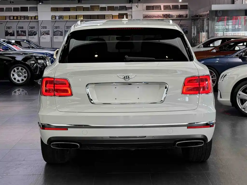 Bentley Bentayga 2018 4.0T V8