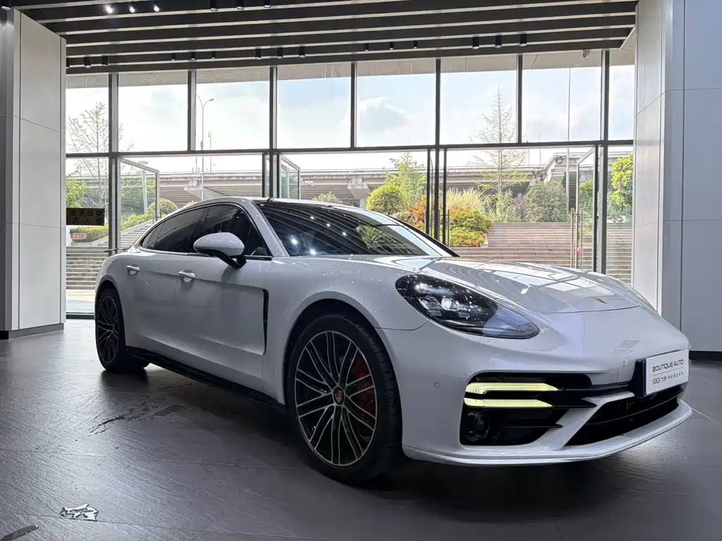 Porsche Panamera 2017 Panamera Executive Long Wheelbase 3.0T