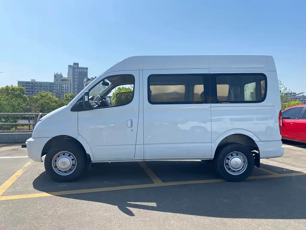 MAXUS V80 — миниатюра 3