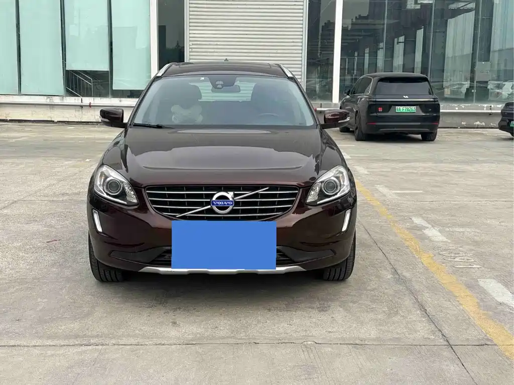 Volvo XC60 (Import) — миниатюра 2