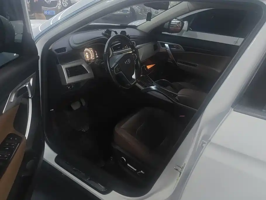Geely Boyue — миниатюра 9