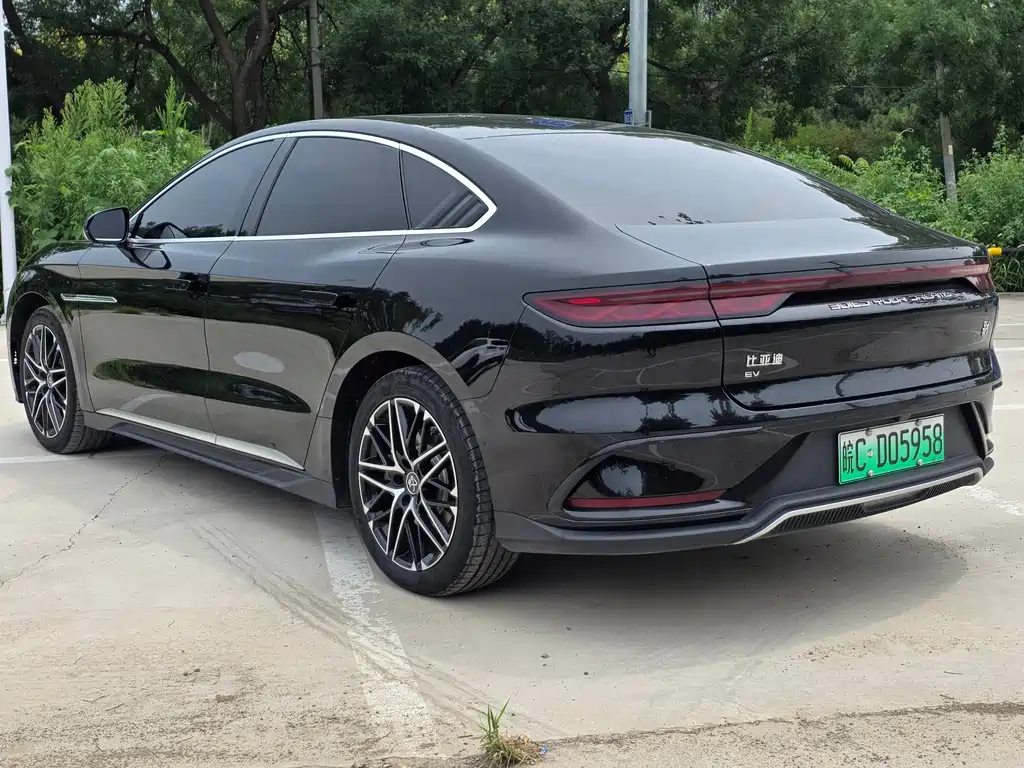 BYD Han — миниатюра 3