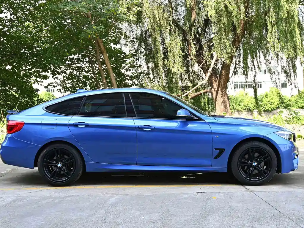 BMW 3 Series GT — миниатюра 8