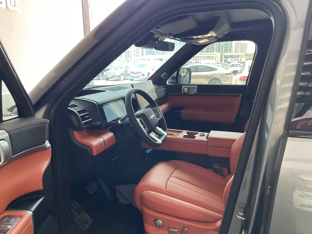 Fangchengbao Leopard 7 7 2025 190KM Ultra