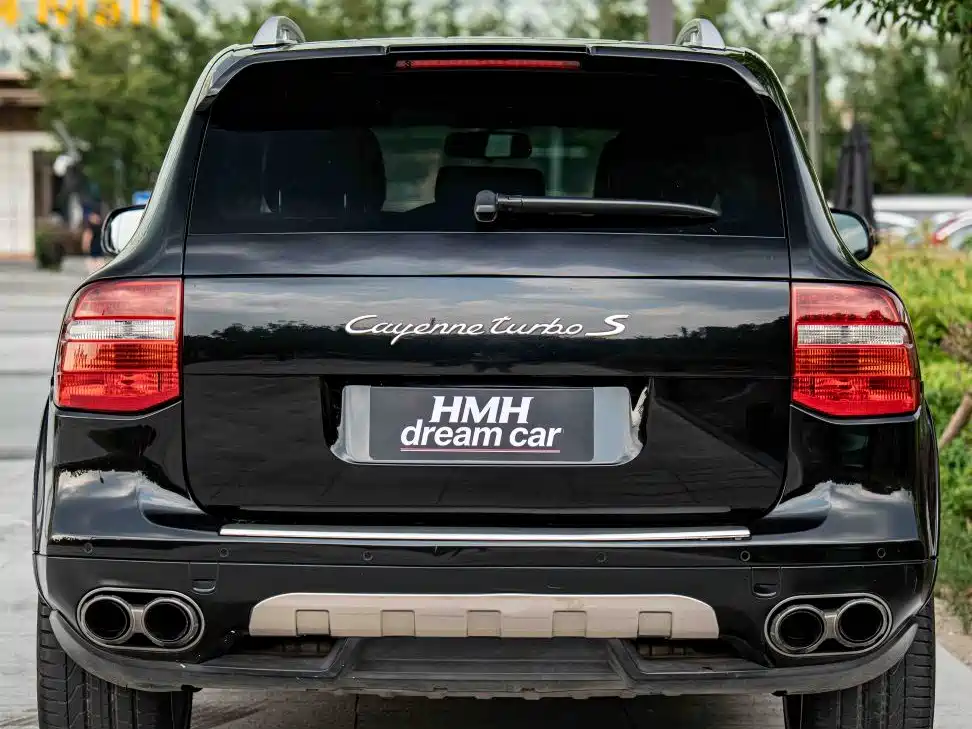 Porsche Cayenne — миниатюра 7