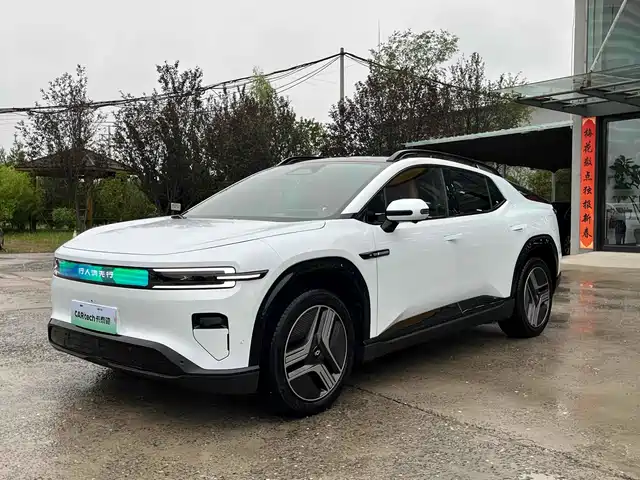 CHANGAN  E07 2024