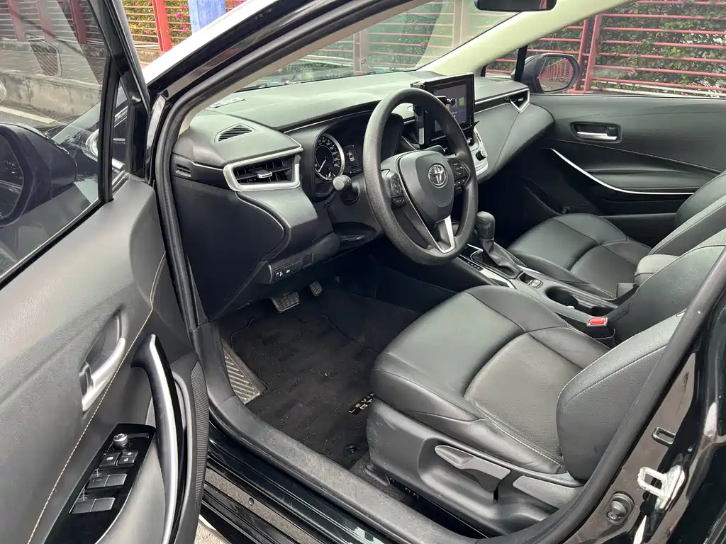 Toyota Lingshang 2021 2.0L Luxury