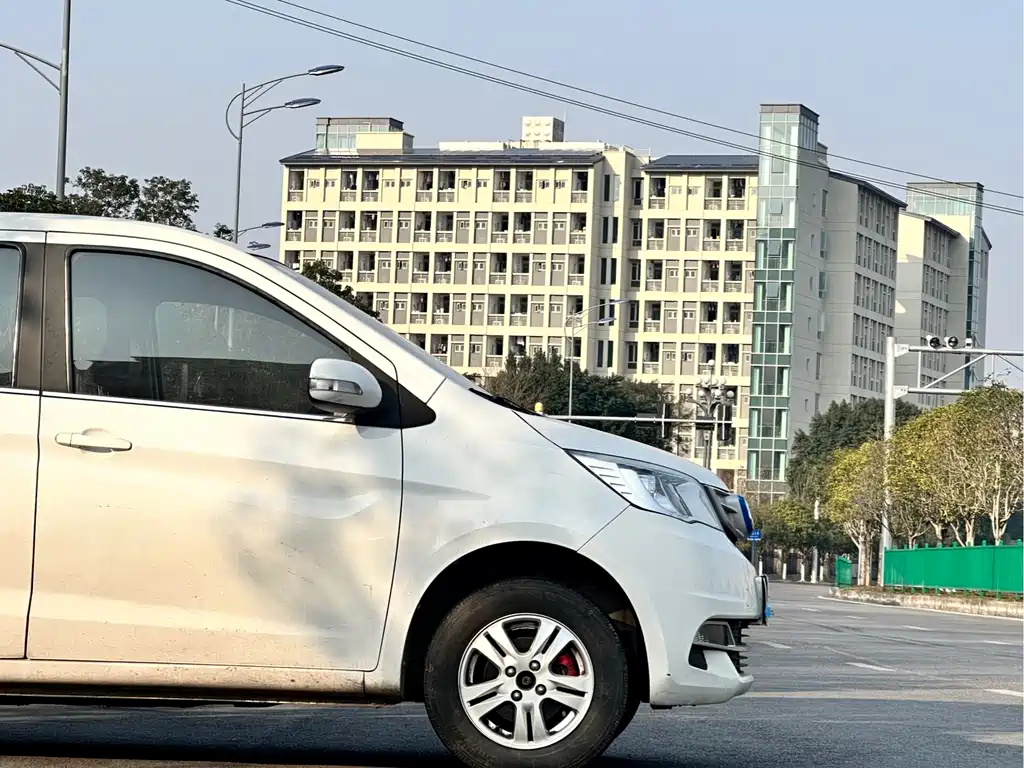 CHANGAN OLIWEI EV