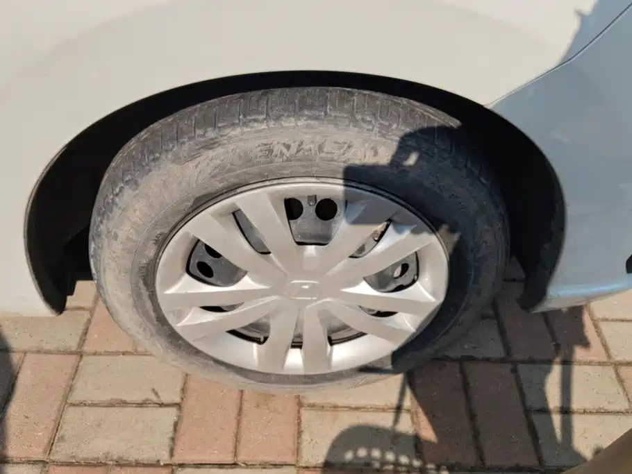 Honda Fit — миниатюра 6