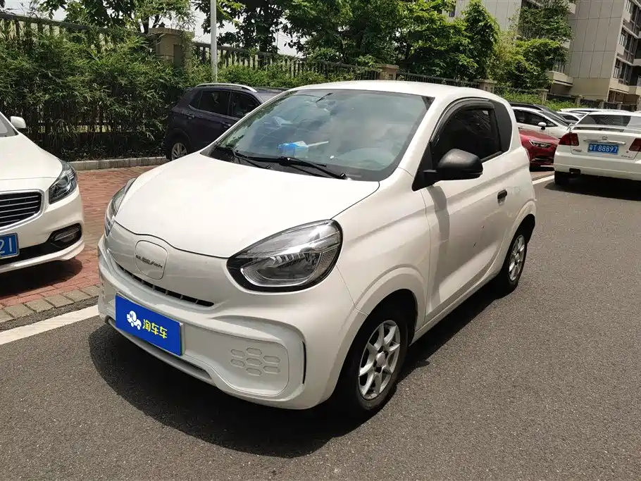 Roewe Clever 2022