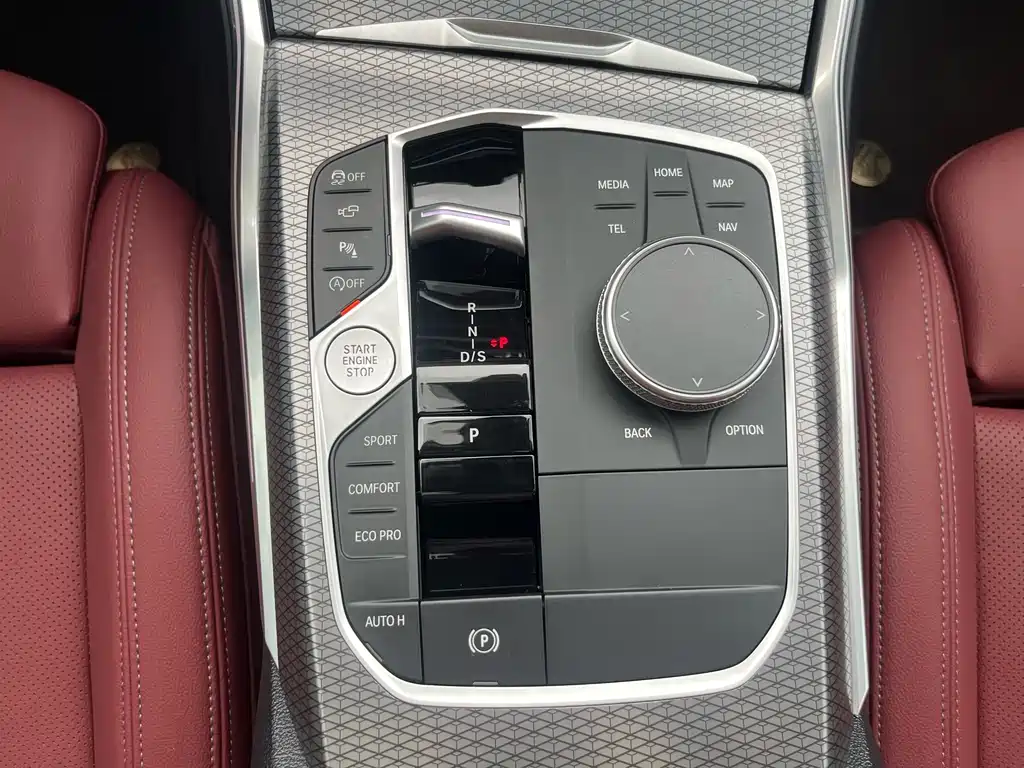 BMW 3 Series — миниатюра 27