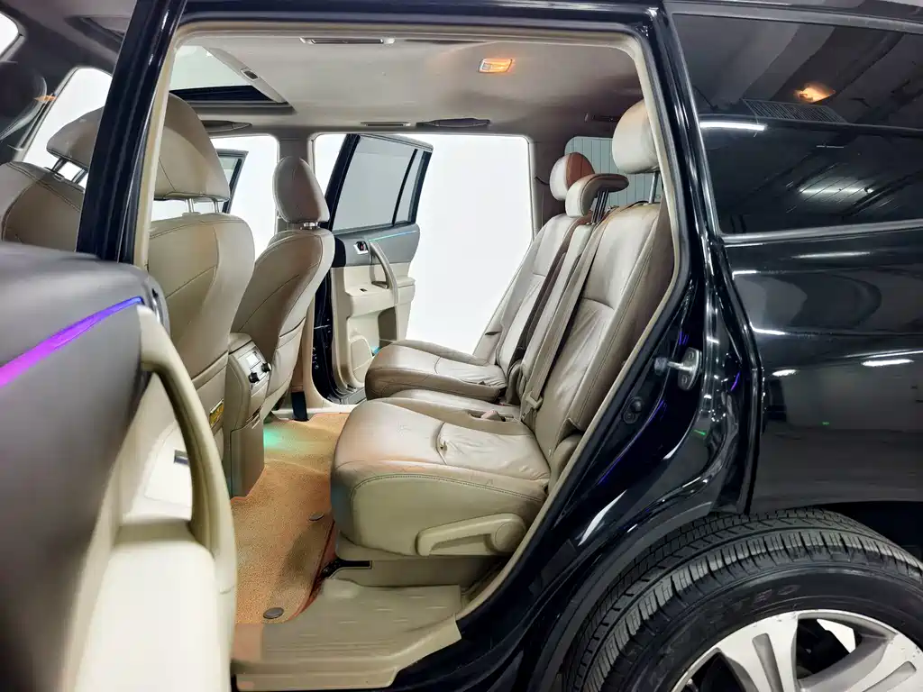 Toyota Highlander — миниатюра 13