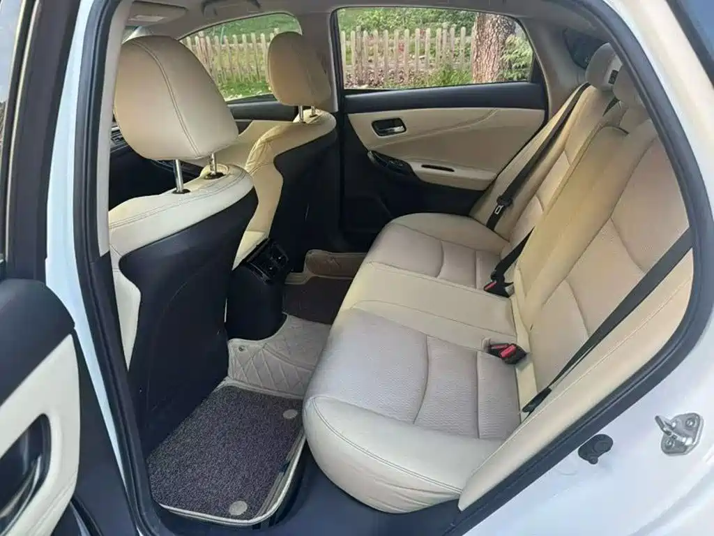 Honda Spirior — миниатюра 5