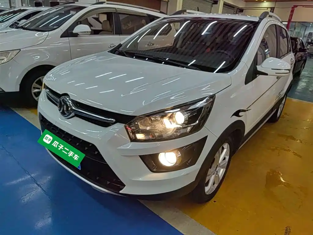 Купить BAIC Senova X25