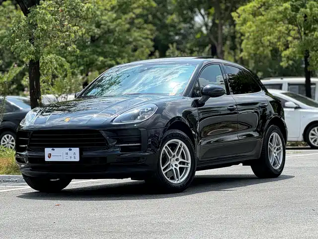 PORSCHE MACAN 2020
