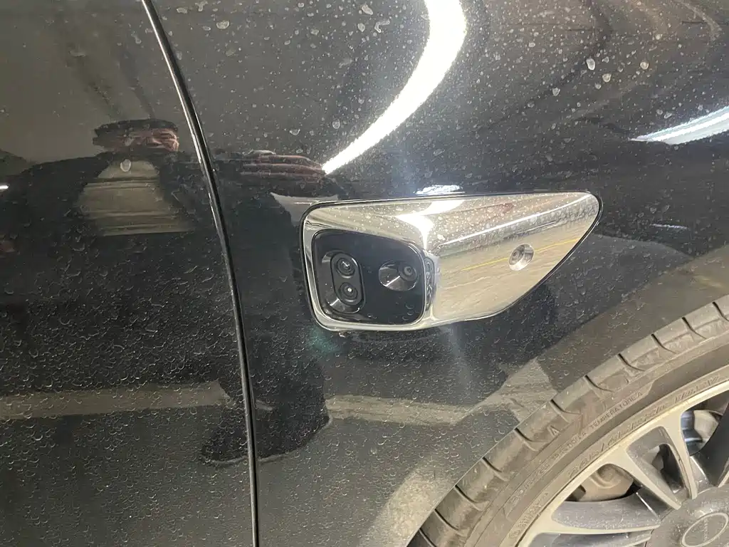 AITO ENJOY THE WORLD S9