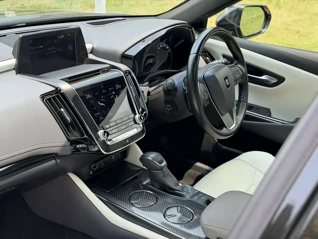 Toyota Crown 2026 3.5L AT