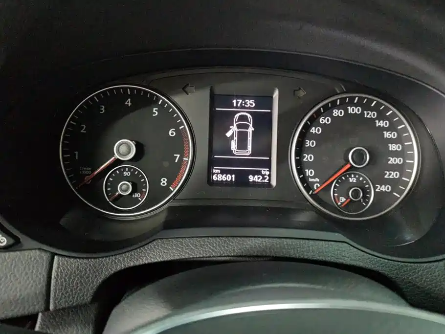 Volkswagen Sharan — миниатюра 14