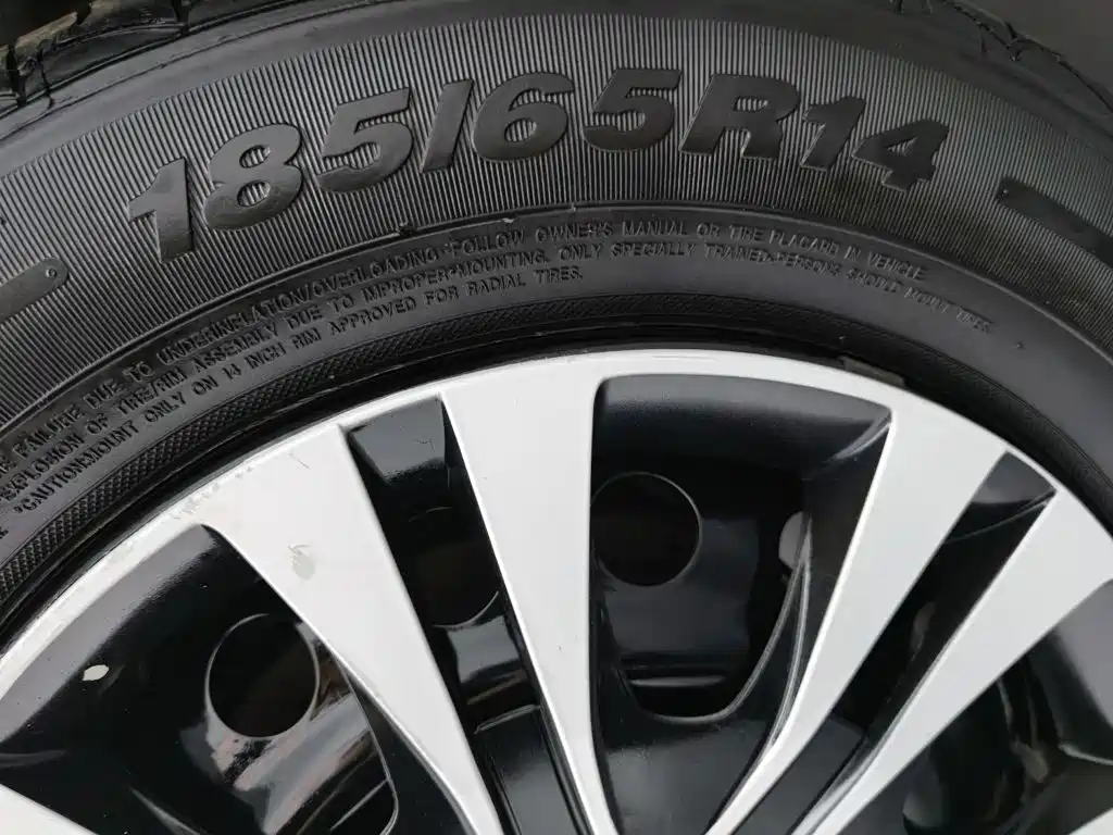 Buick Excelle — миниатюра 24