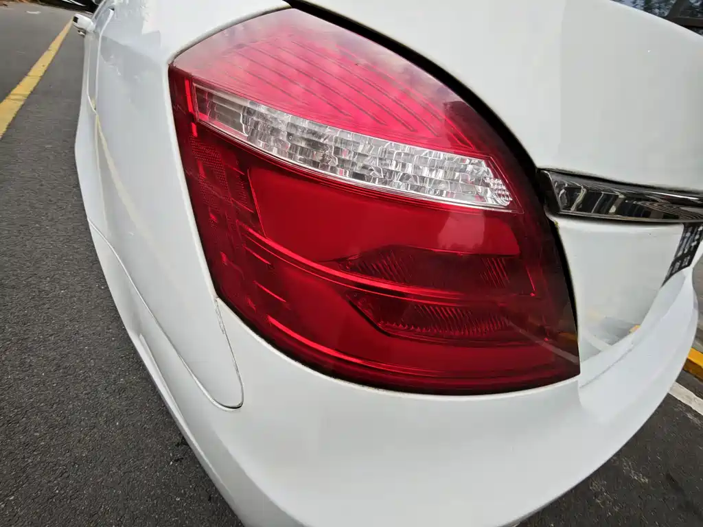 GEELY AUTOMOBILE EMGRAND