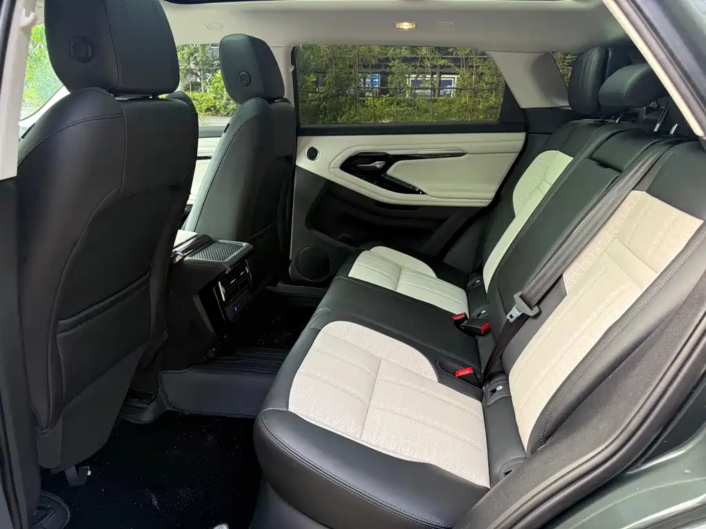 Land Rover Evoque — миниатюра 11
