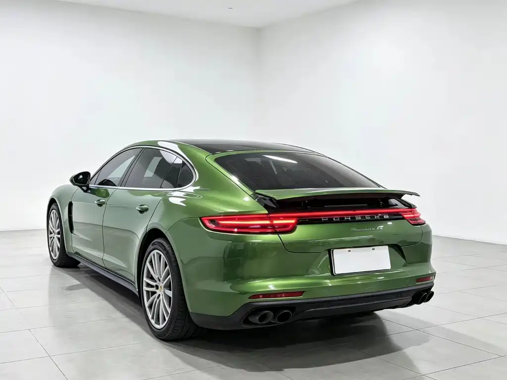 Porsche Panamera — миниатюра 9