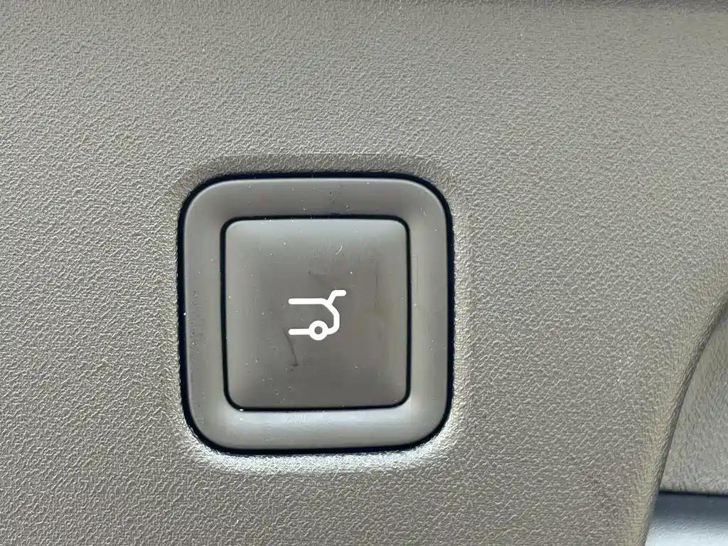 Leapmotor C16 2026 630 5 мест