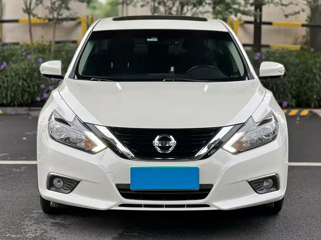 Nissan Teana — миниатюра 3