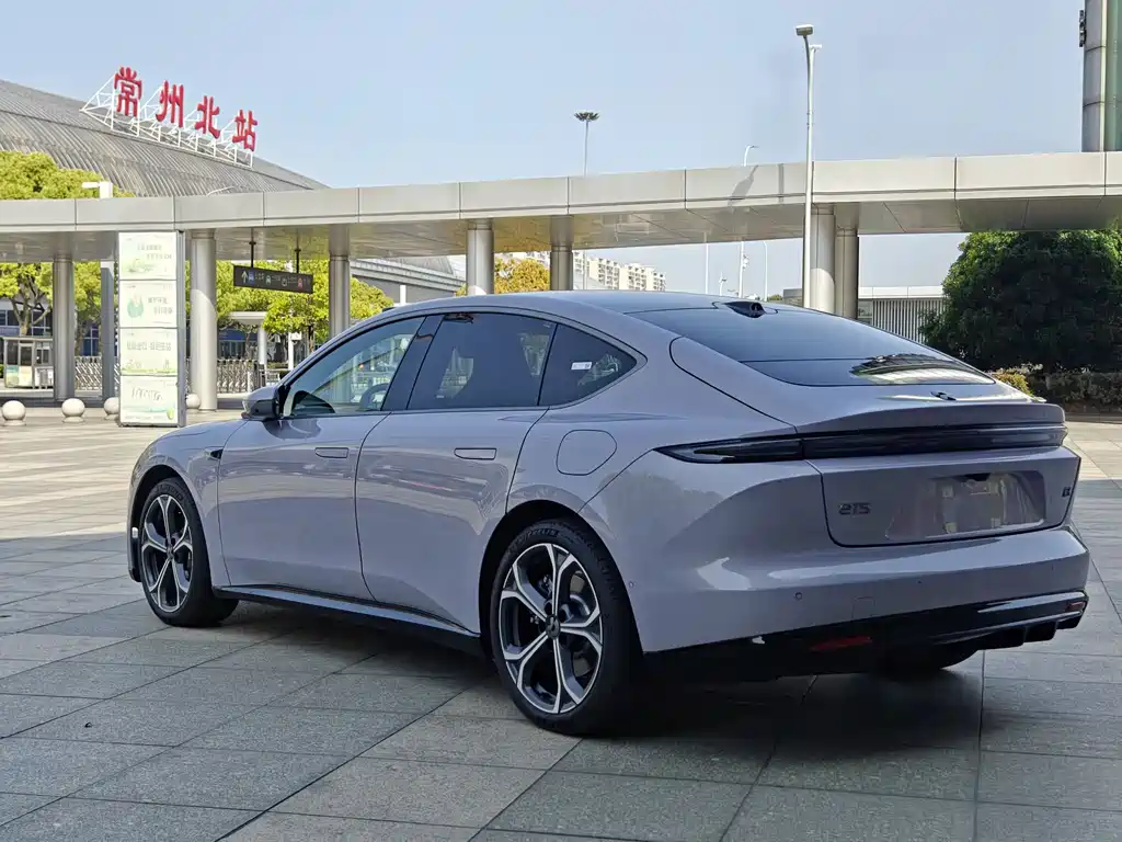 NIO ET5 2025 100kWh