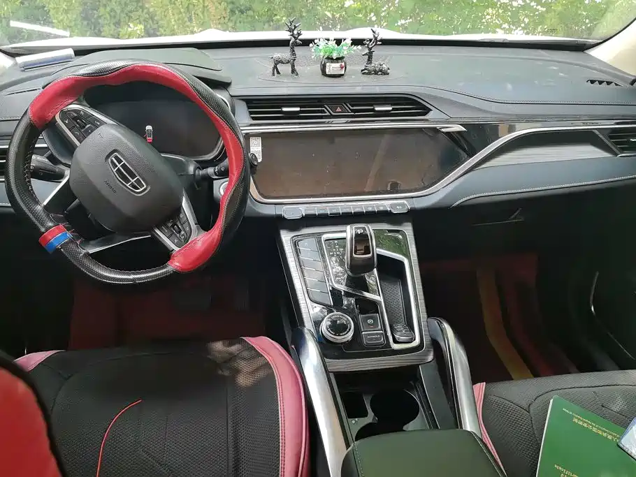 Geely Boyue — миниатюра 12