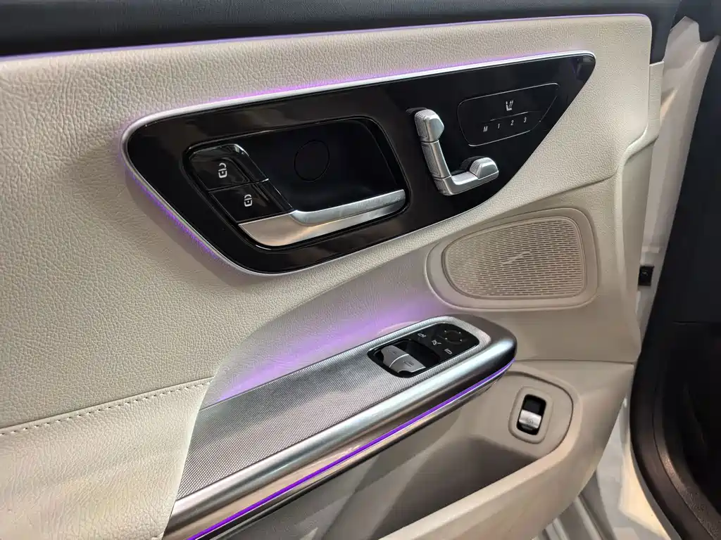 Mercedes-Benz CLE — миниатюра 8
