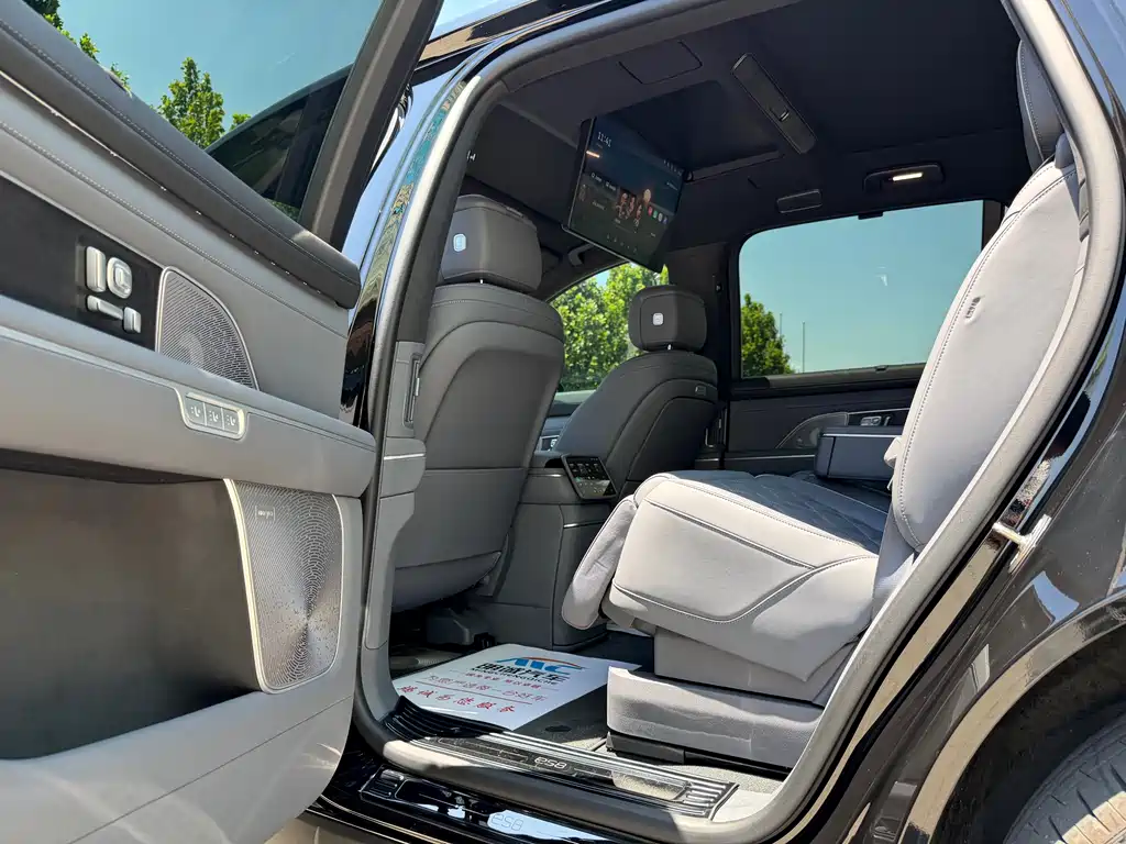 NIO ES8 2026 мест Executive Luxury
