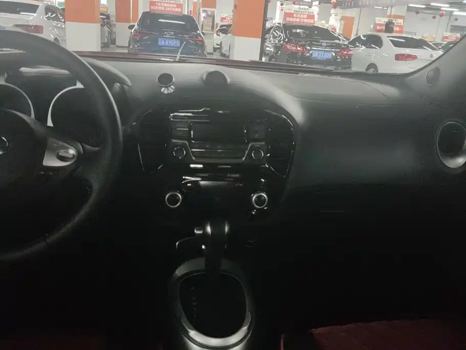 Infiniti ESQ — миниатюра 13