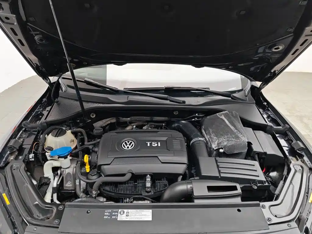 Volkswagen Passat 2017 330TSI DSG