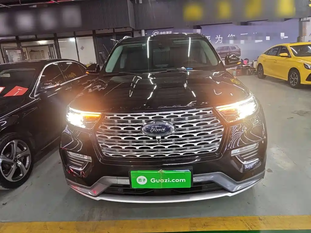 Ford Explorer — миниатюра 3