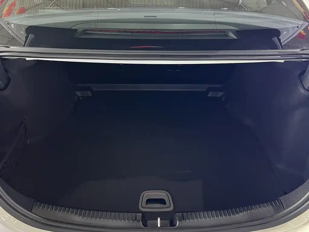 Mercedes-Benz C-Class C 2025 C 260 L Sport