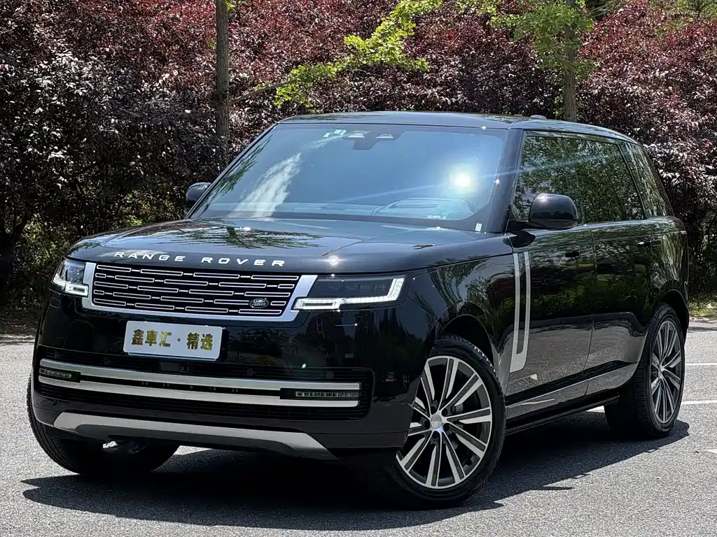 Land Rover Range Rover 2025 3.0 L6 400PS Long Wheelbase