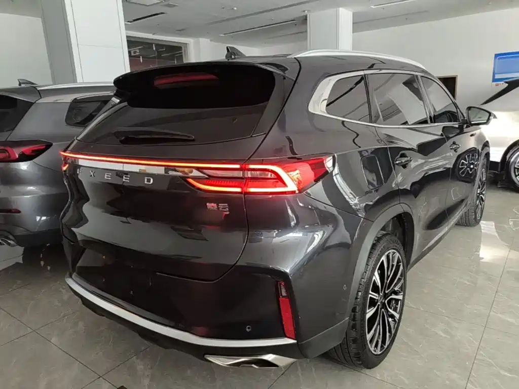 Exeed Lingyun — миниатюра 7