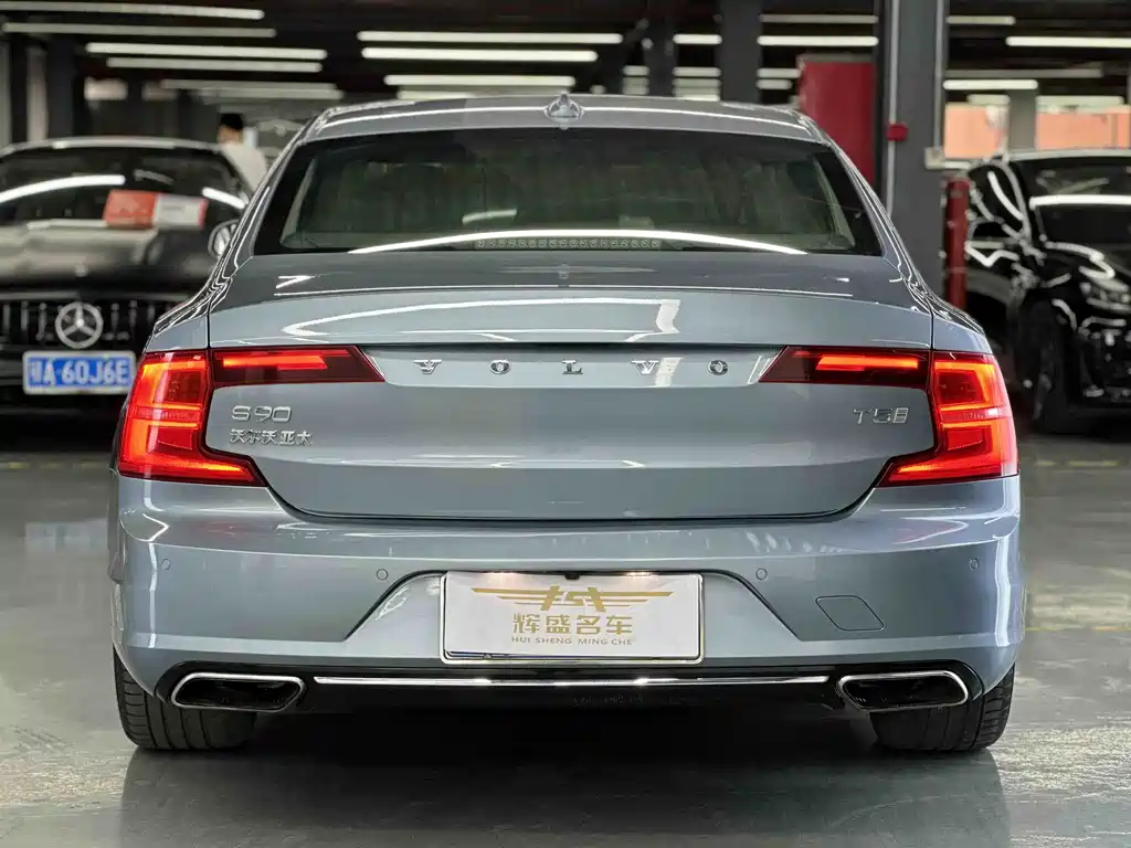 Volvo S90 2017 T5