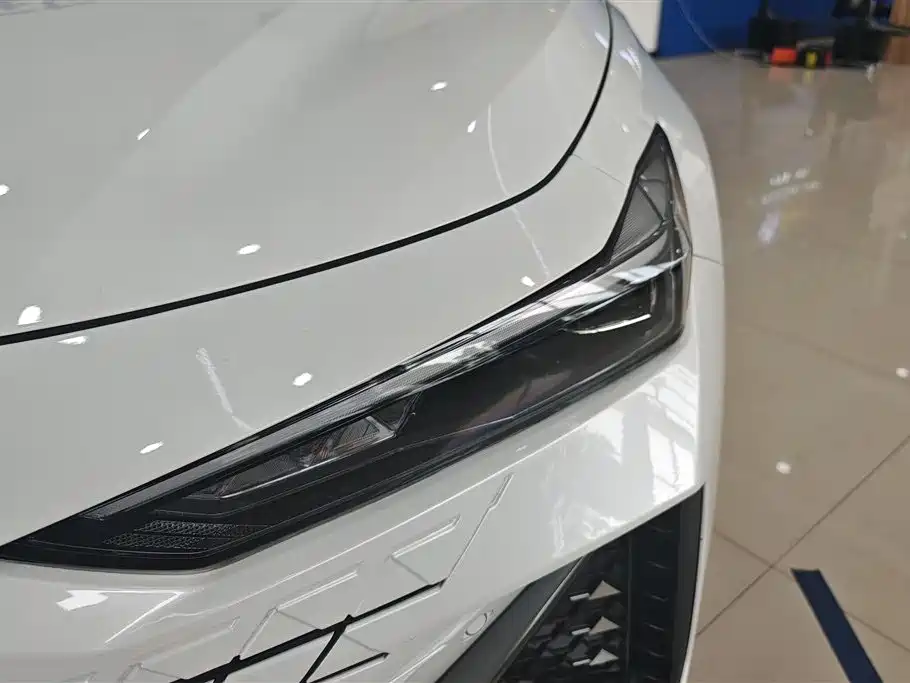 Changan UNI-V 2024 1.5T