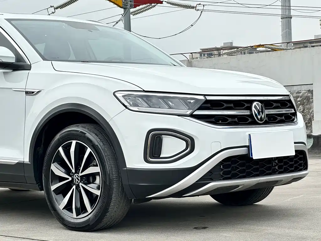 Volkswagen T-Roc — миниатюра 4