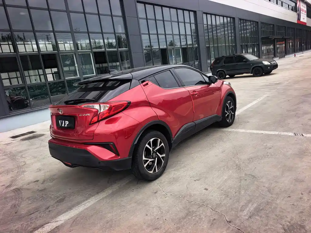 Toyota C-HR — миниатюра 15